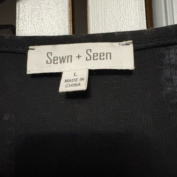 Three birds nest Black Dress - Picture 3 of 5